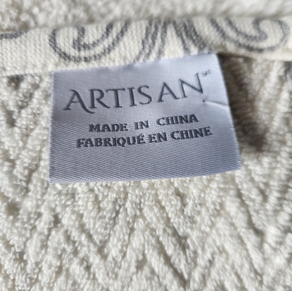 🆕️Damask Washcloths - Picture 5 of 5